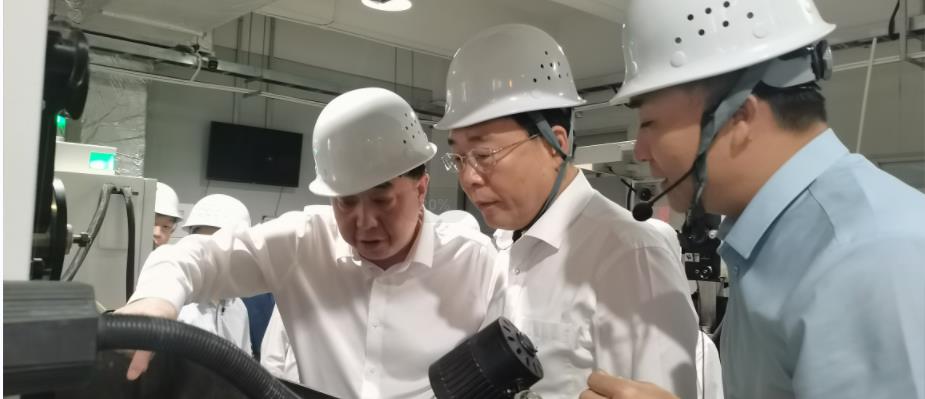 河北省邯鄲市委副書(shū)記、市長(zhǎng)樊成華一行蒞臨凱碩考察指導(dǎo)